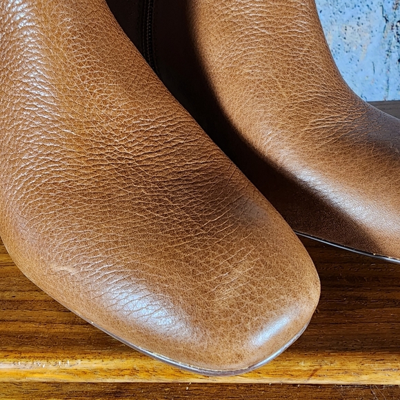 Crown Vintage Two-Toned Heeled Boots Size 8.5M - Picture 14 of 15